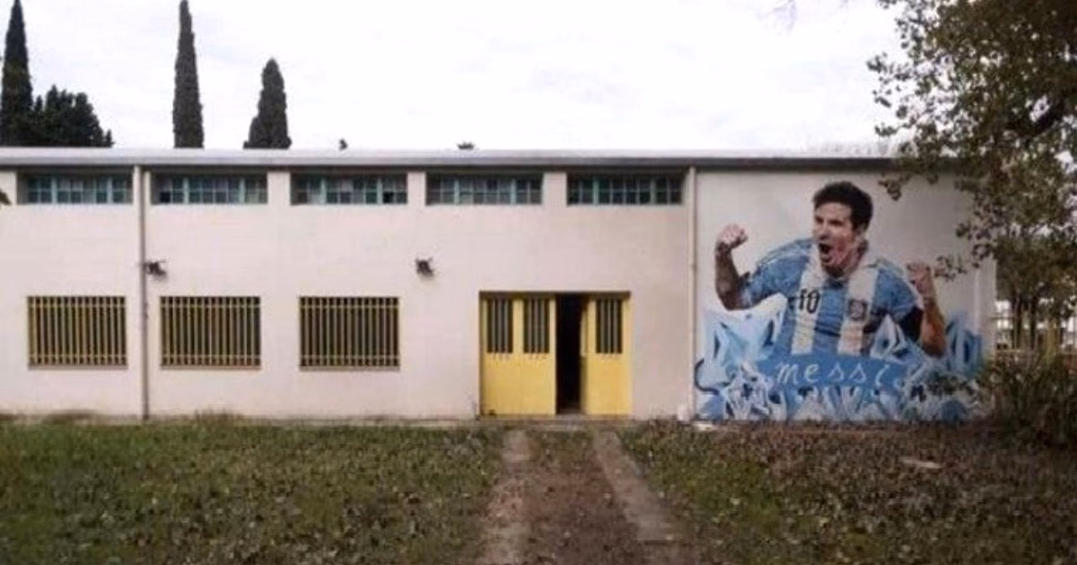 ¿Cuál es la escolaridad de Messi?