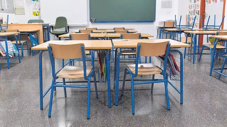 ¿Cómo escribir una introducción de una escuela?