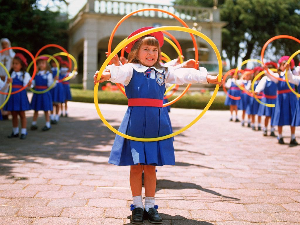 ¿Cómo se llama el colegio de Carita de ángel?