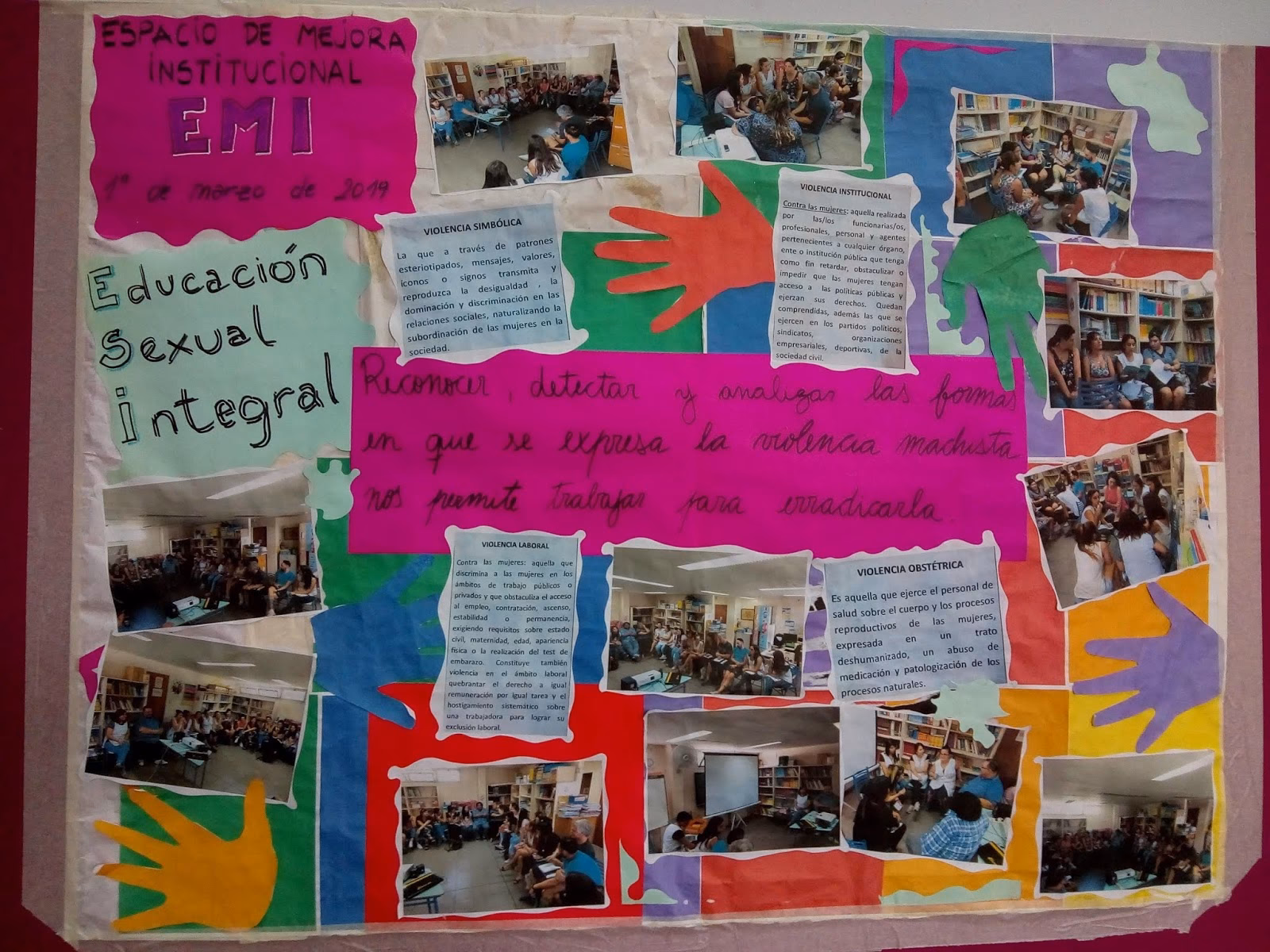 ¿Qué debe llevar una cartelera para una exposición?