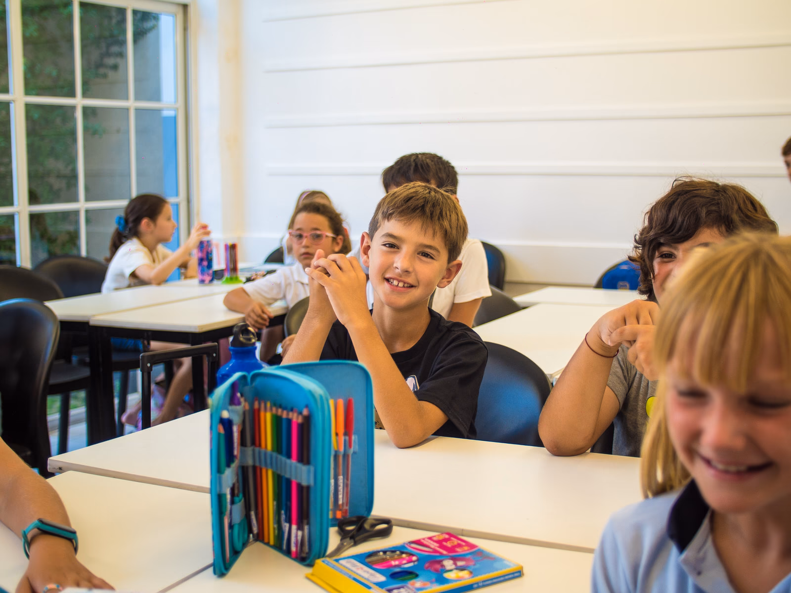 ¿Qué es una escuela CEM?