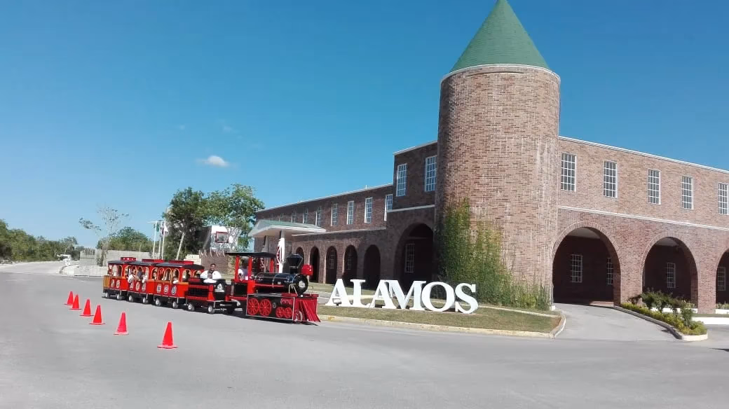 ¿Cuánto cuesta la colegiatura en el Colegio Álamos Cancún?