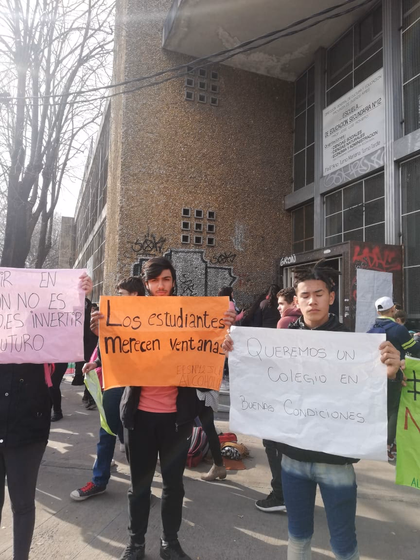 ¿Cuánto se paga en el colegio Alkor?