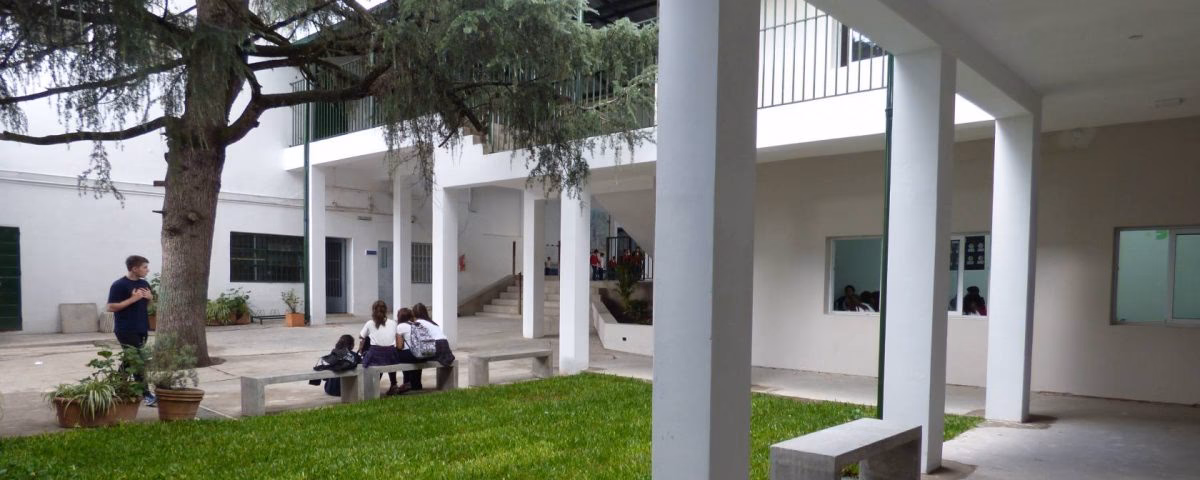 ¿Cuánto cuesta un nivel en el anglo?