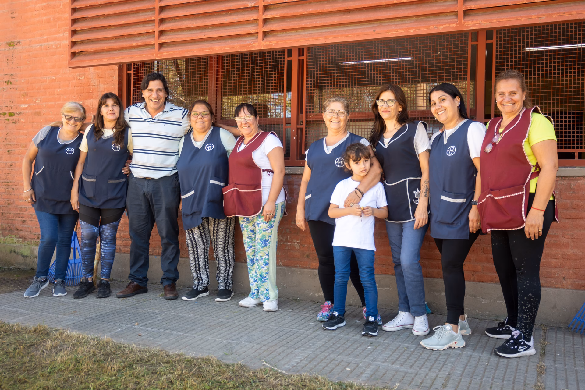 ¿Cuántos alumnos tiene la Escuela Benito Juárez?