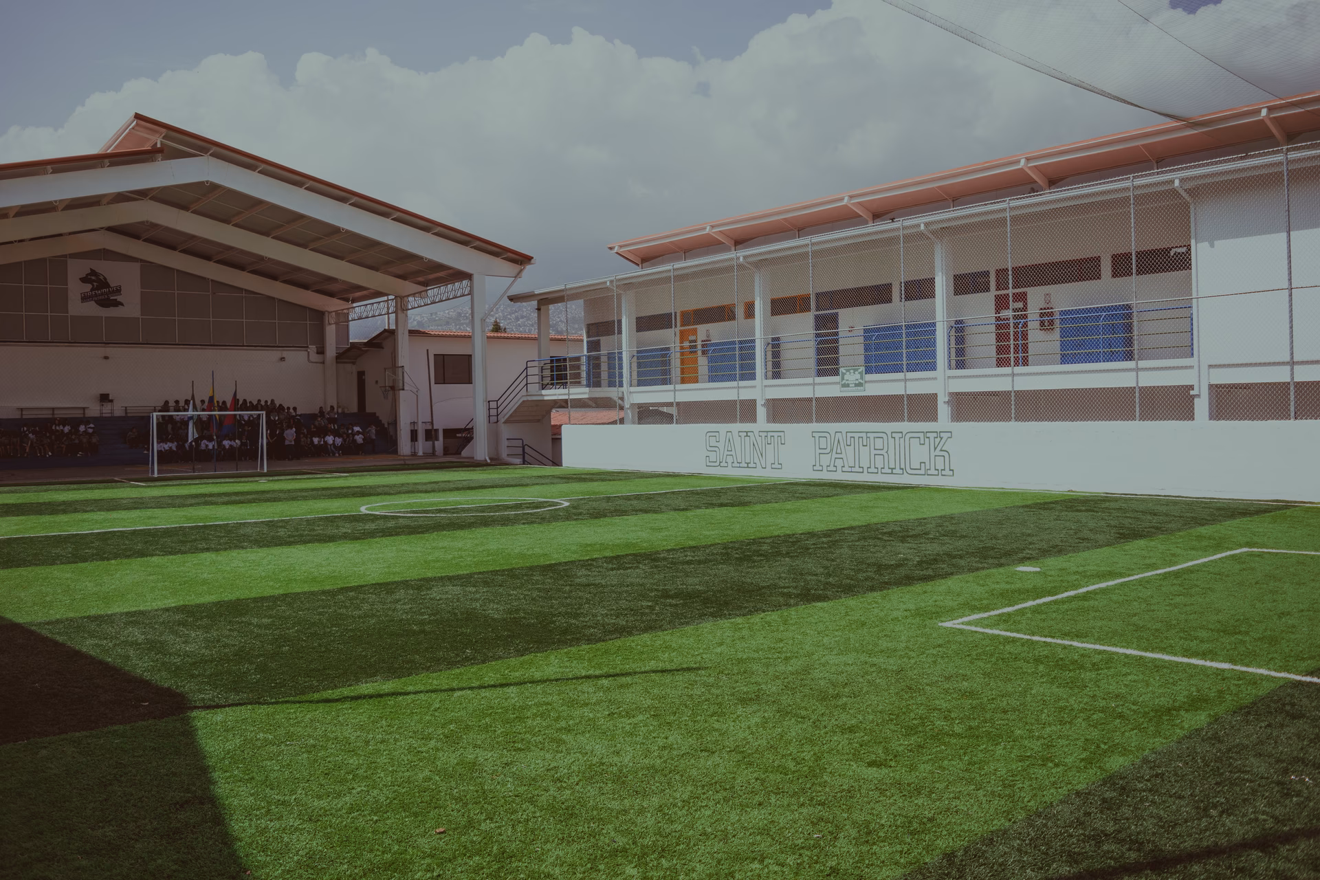 ¿Es St. Pats una escuela para niños?