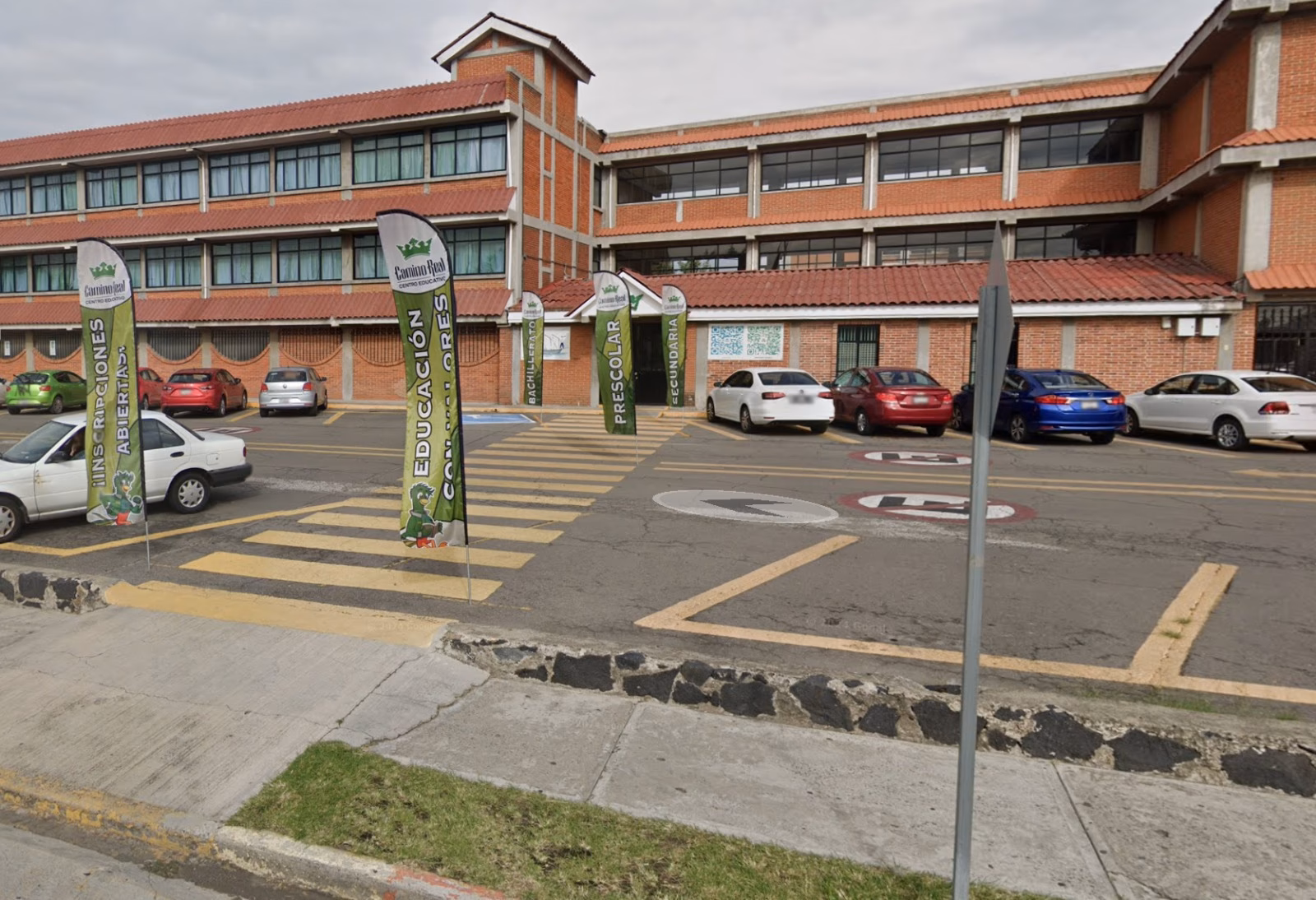 ¿Qué pasó en el centro educativo Camino Real Puebla?
