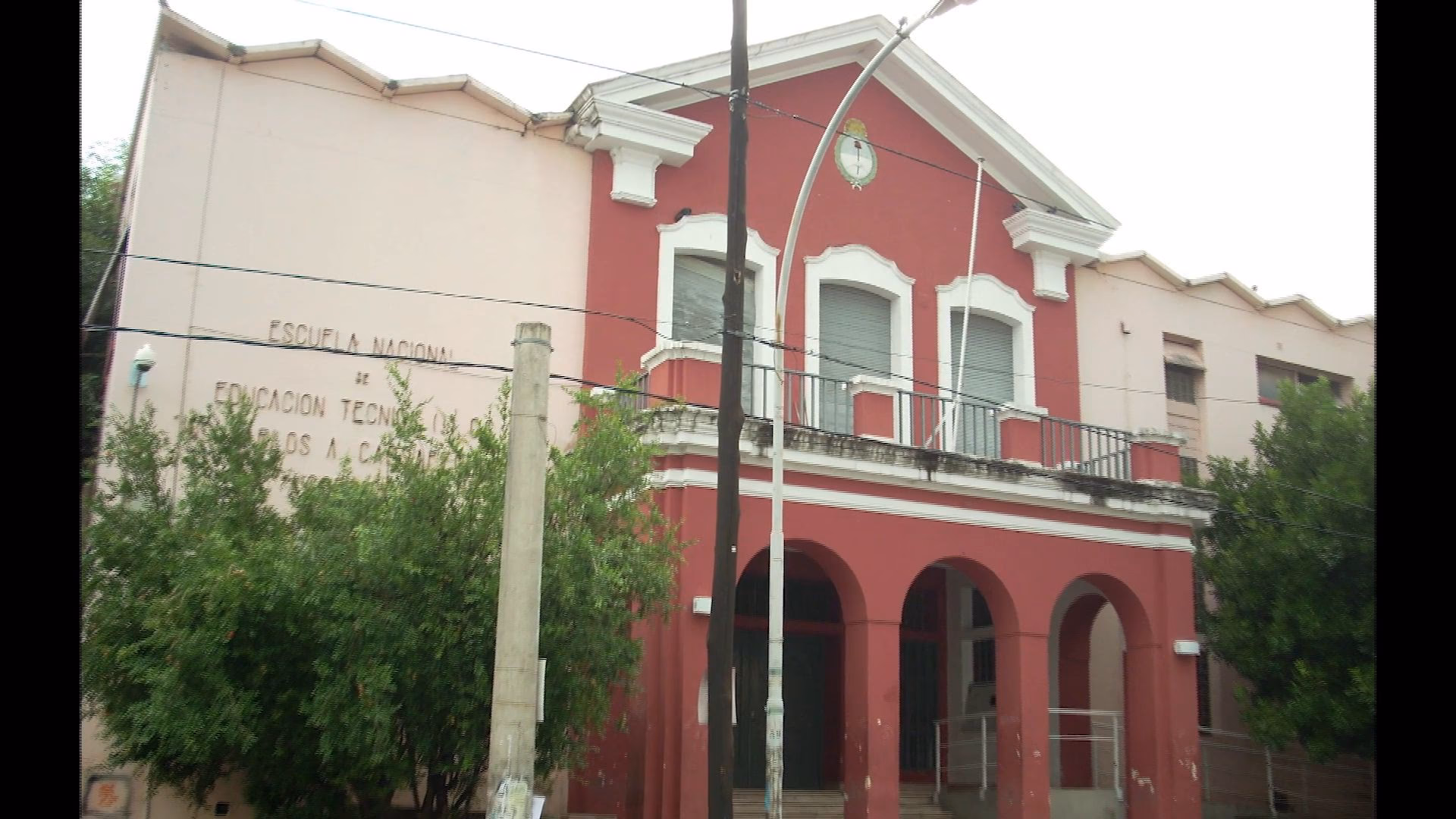 ¿Quién fue Carlos Cassaffousth?