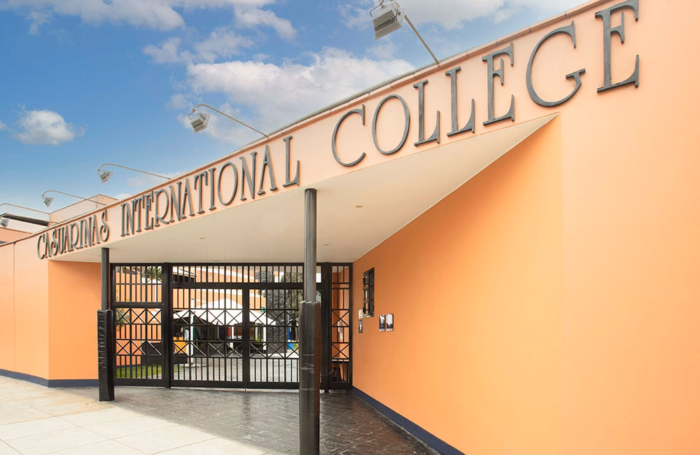 ¿Quién vive en Casuarinas?