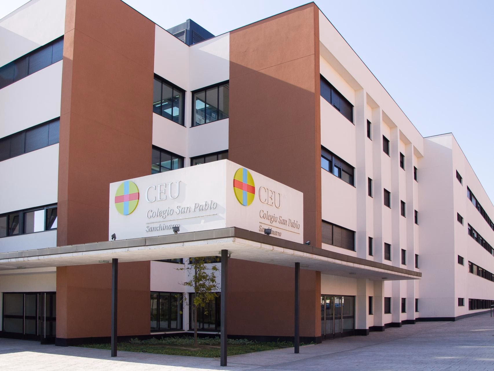 ¿Cuánto pagan en el CEU?