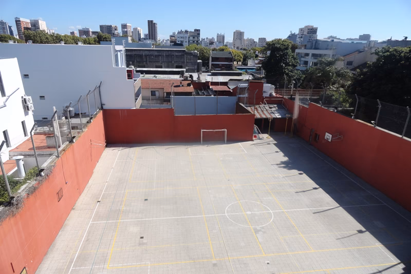 ¿Cuántos colegios de la compañía de María hay en el mundo?