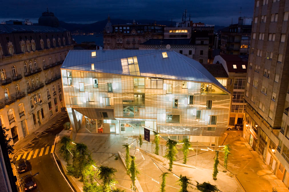 ¿Quién es el presidente del Colegio Oficial de arquitectos de Galicia?