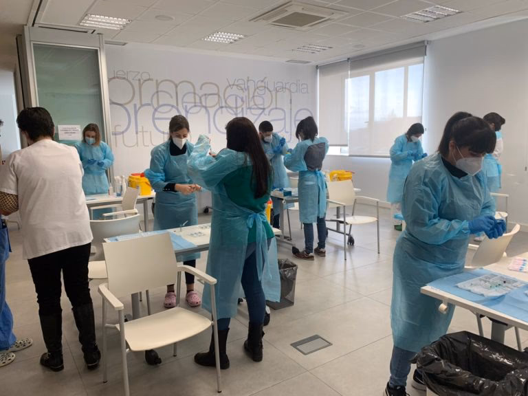 ¿Cuánto cuesta ir a la escuela de odontología en Madrid?