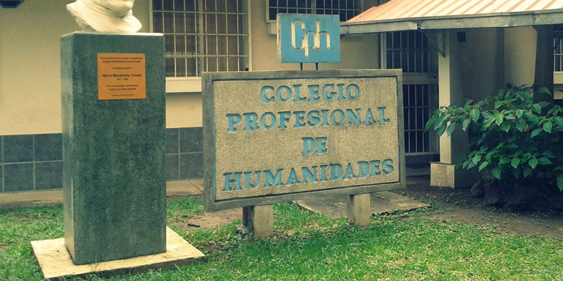 ¿Qué estudia la educación en humanidades?