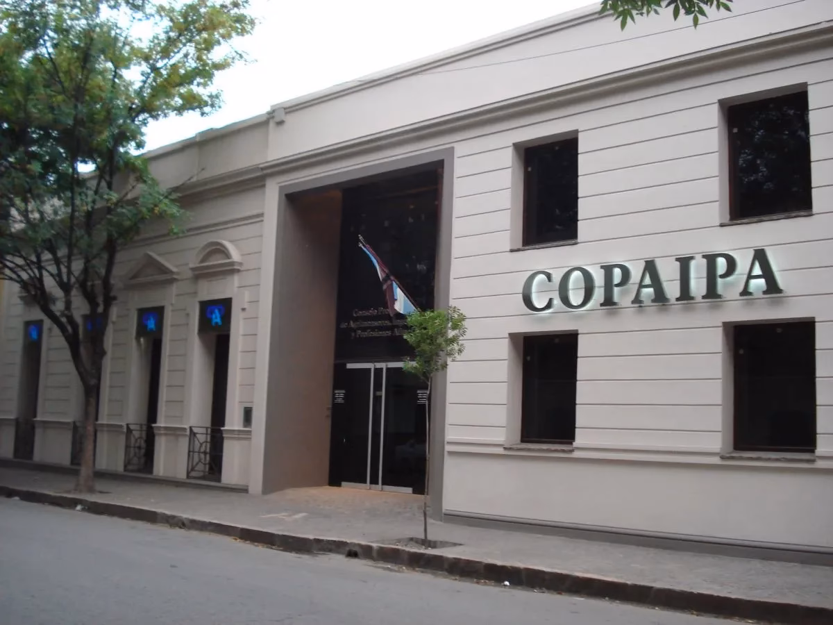 ¿Qué incumbencias tiene un Maestro Mayor de Obras?