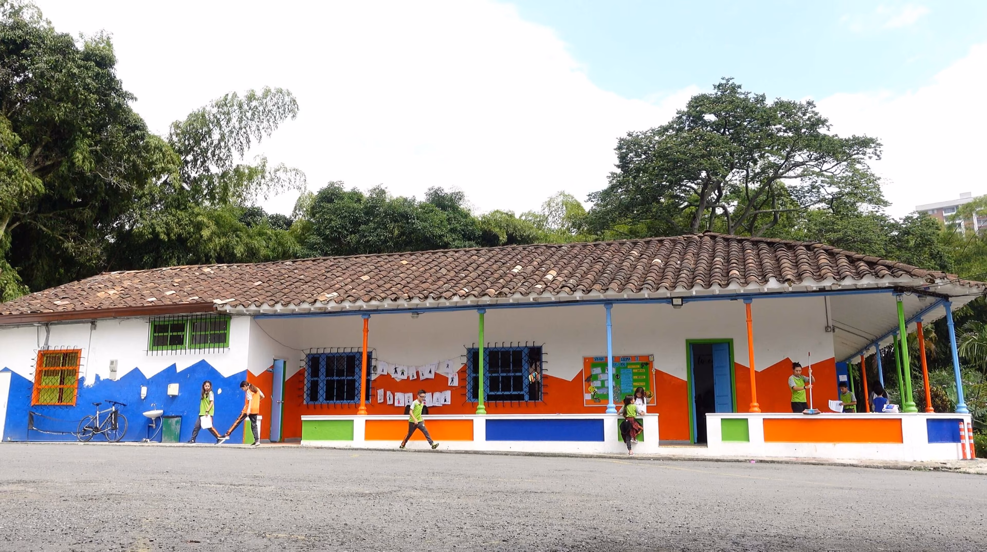 ¿Qué es el sistema escolar de Reggio Emilia?