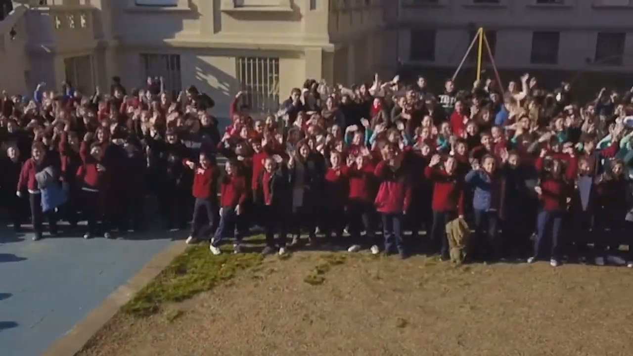 ¿Quién fundó la escuela San Vicente de Paul?