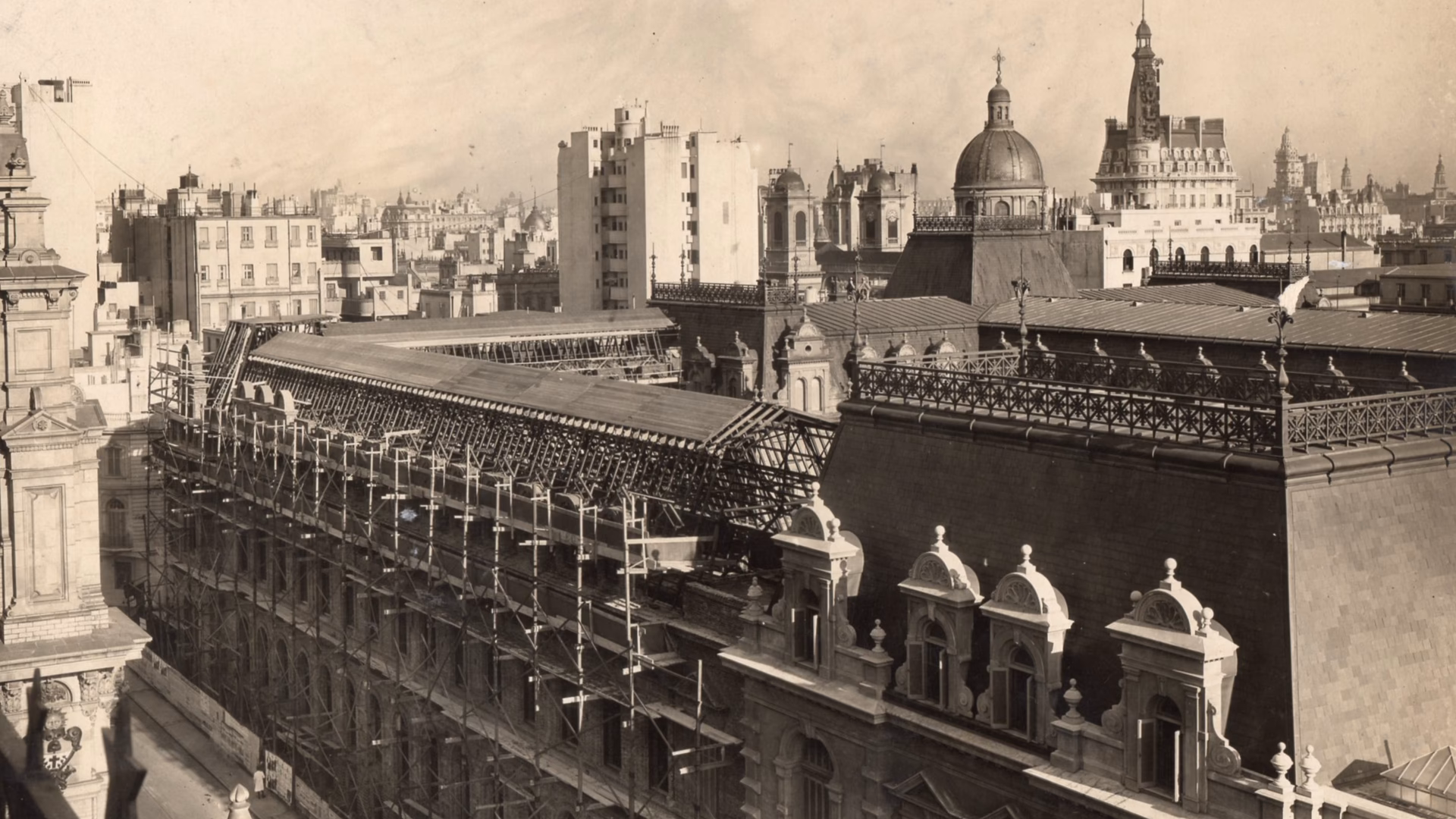 ¿Cuál es la historia de La Salle?
