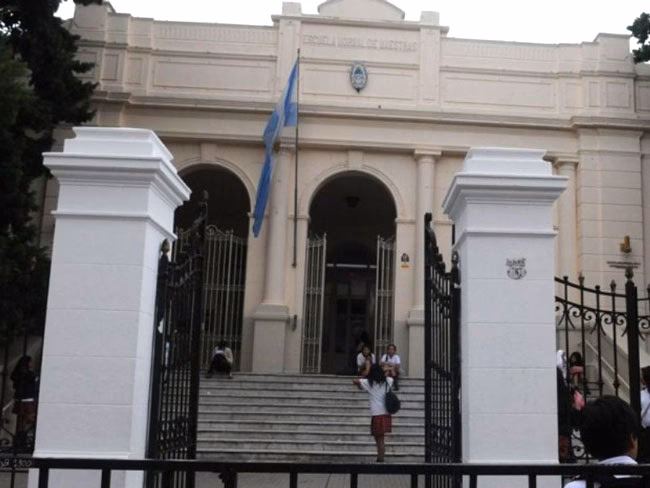 ¿Qué se estudia en la Escuela Normal?