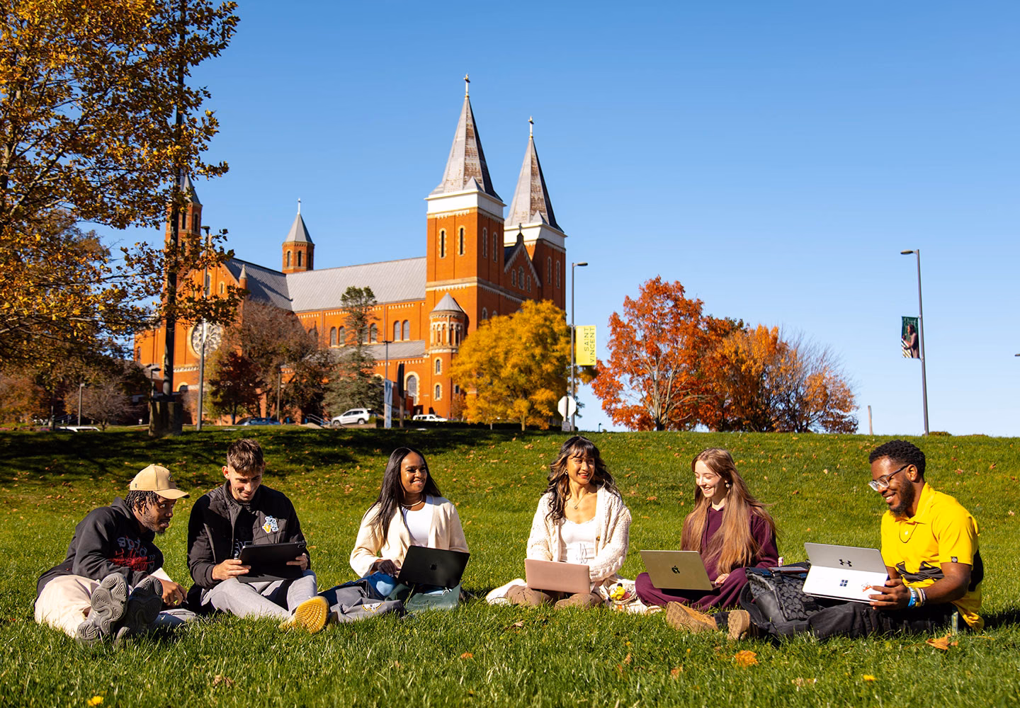 ¿Es St Vincent College una buena escuela?