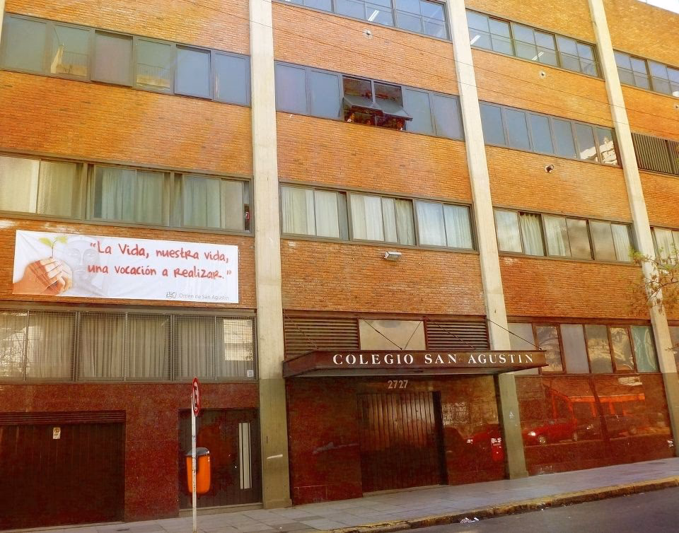 ¿Cuánto gana un profesor del Colegio San Agustín?