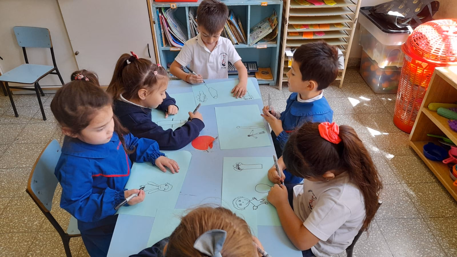 ¿Quién es el dueño del colegio San Ignacio de Recalde?