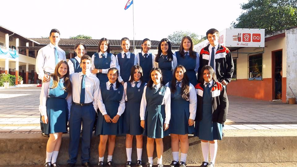 ¿Quién fundó el colegio Santa Ana?