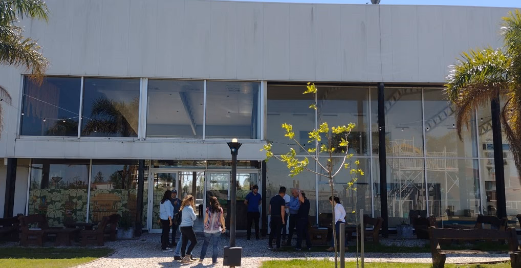 ¿Qué pasó con la escuela secundaria Adlai Stevenson?