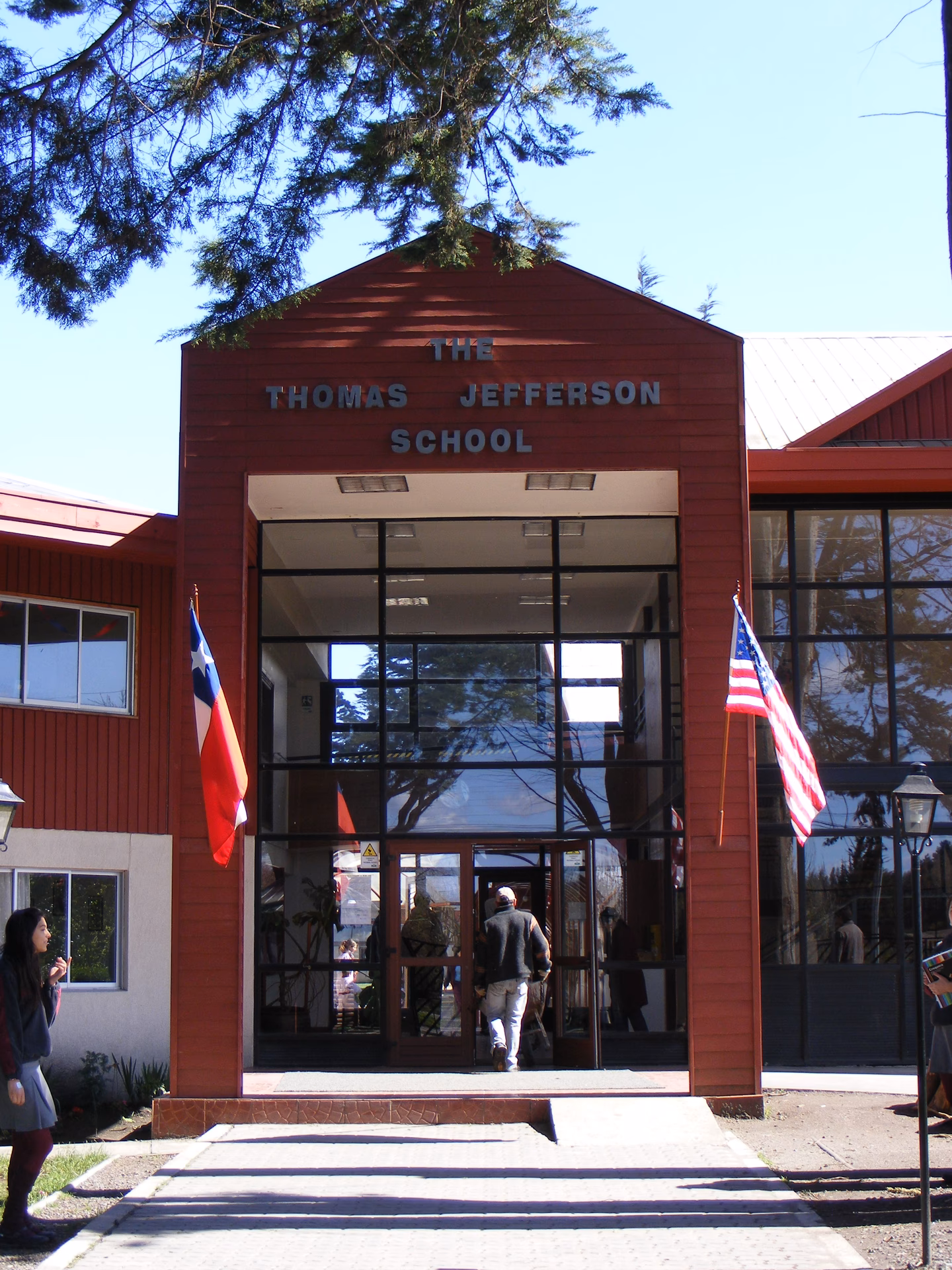 ¿Cuánto cuesta la mensualidad en el Thomas Jefferson?