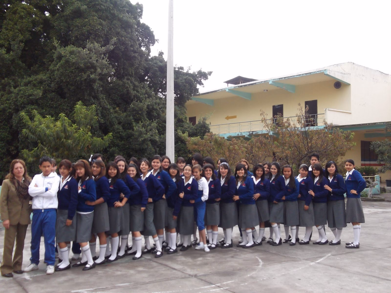 ¿Cuánto cuesta la pensión del Cebi Ambato?