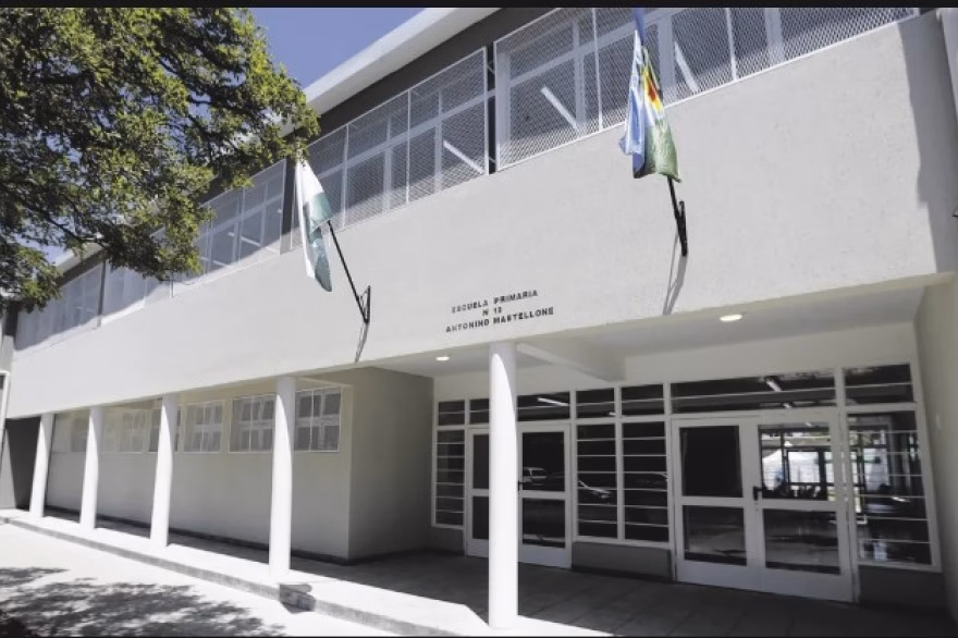 ¿Cómo sacar vacante para colegio estatal 2025?