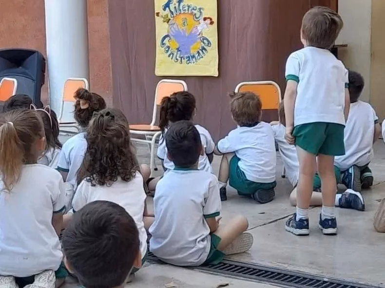 ¿Qué pasa si un colegio no está habilitado?