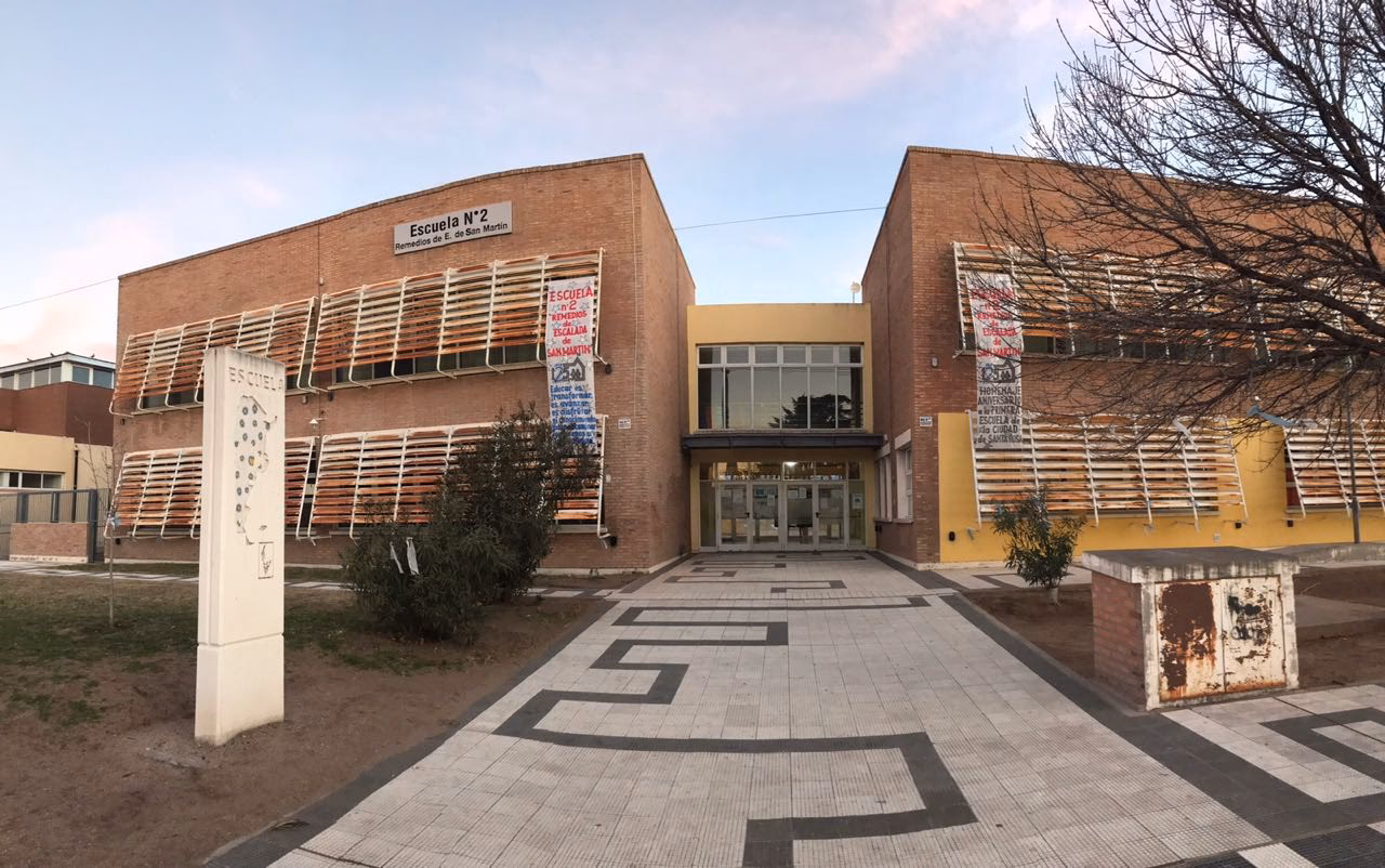 ¿Cuántas escuelas hay en la provincia de La Pampa?