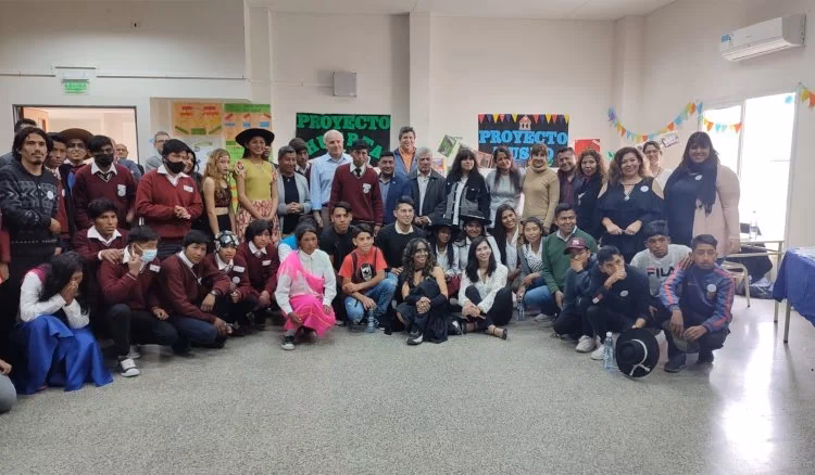 ¿Cuántas escuelas rurales hay en Salta?