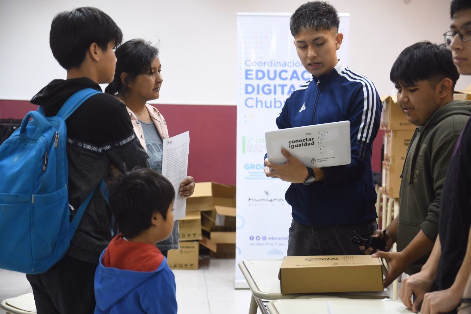 ¿Cuánto está la computadora conectar igualdad?