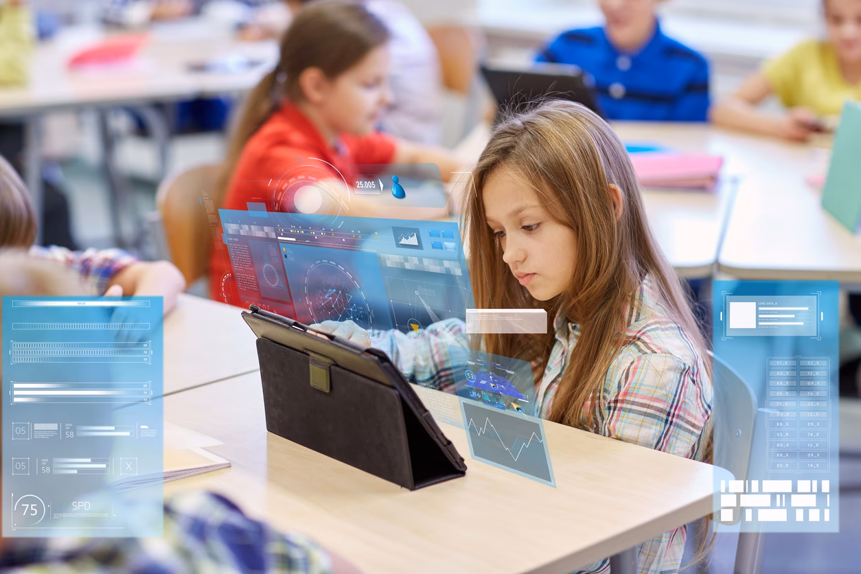 ¿Cómo aporta la tecnología a la educación?
