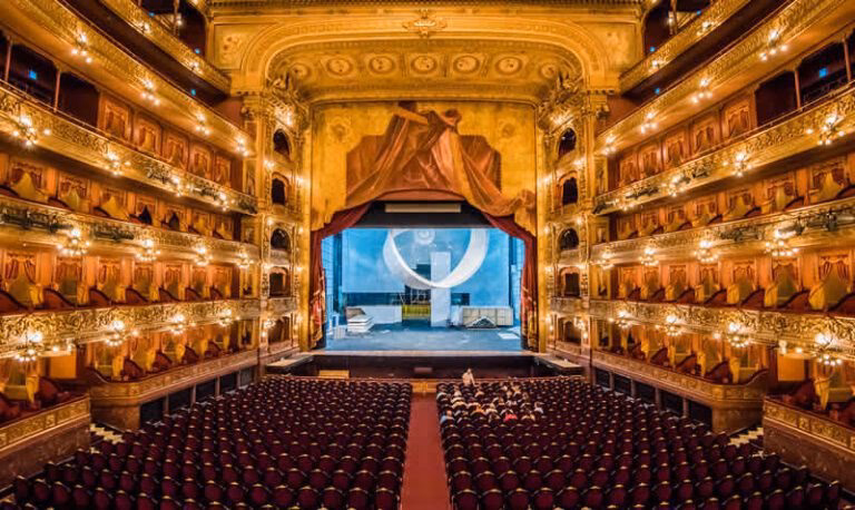 ¿Cómo sacar entradas para el teatro Colón?