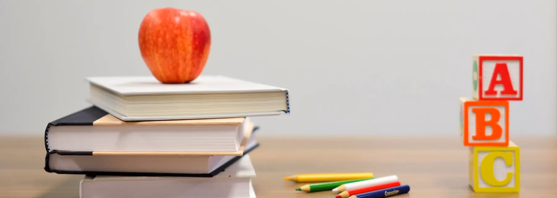 ¿Quién es la directora de la DGEGP?