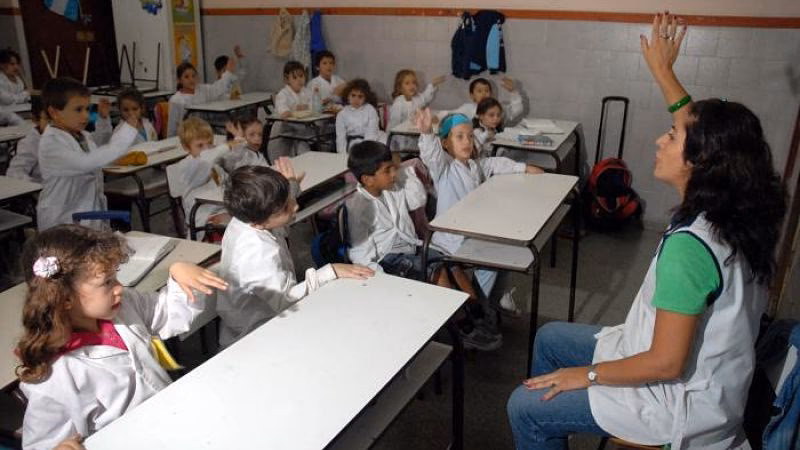 ¿Qué es el artículo 44 docente?