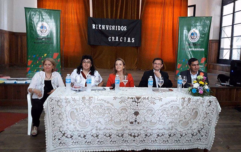 ¿Quién fue el primer director de la escuela secundaria?