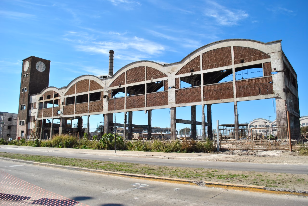 ¿Qué eran las escuelas Lainez?