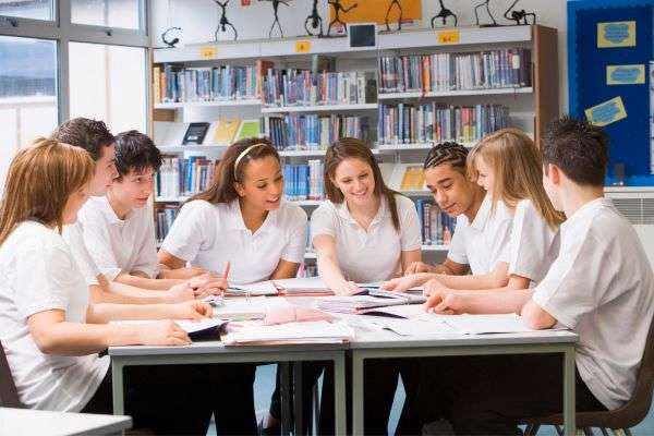 ¿Qué es la educación socioemocional en secundaria?