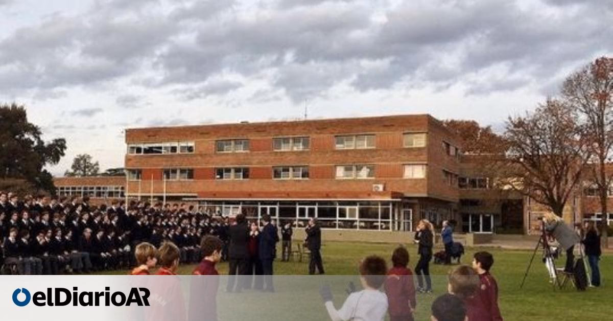 ¿Qué significa EE en el colegio?