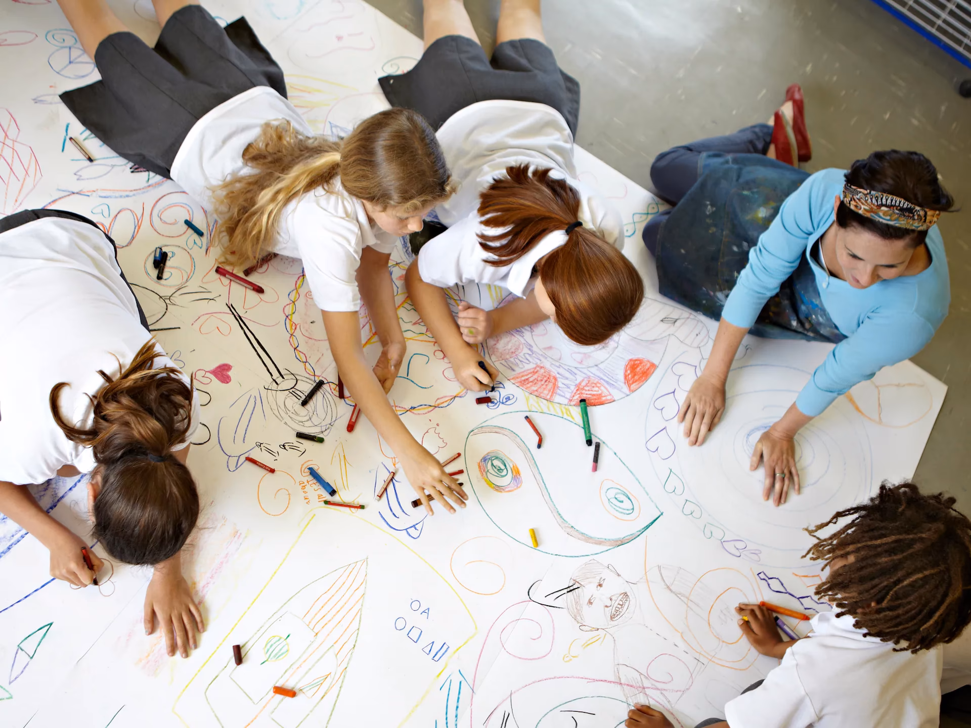 ¿Qué actividades se pueden trabajar en el aprendizaje colaborativo?