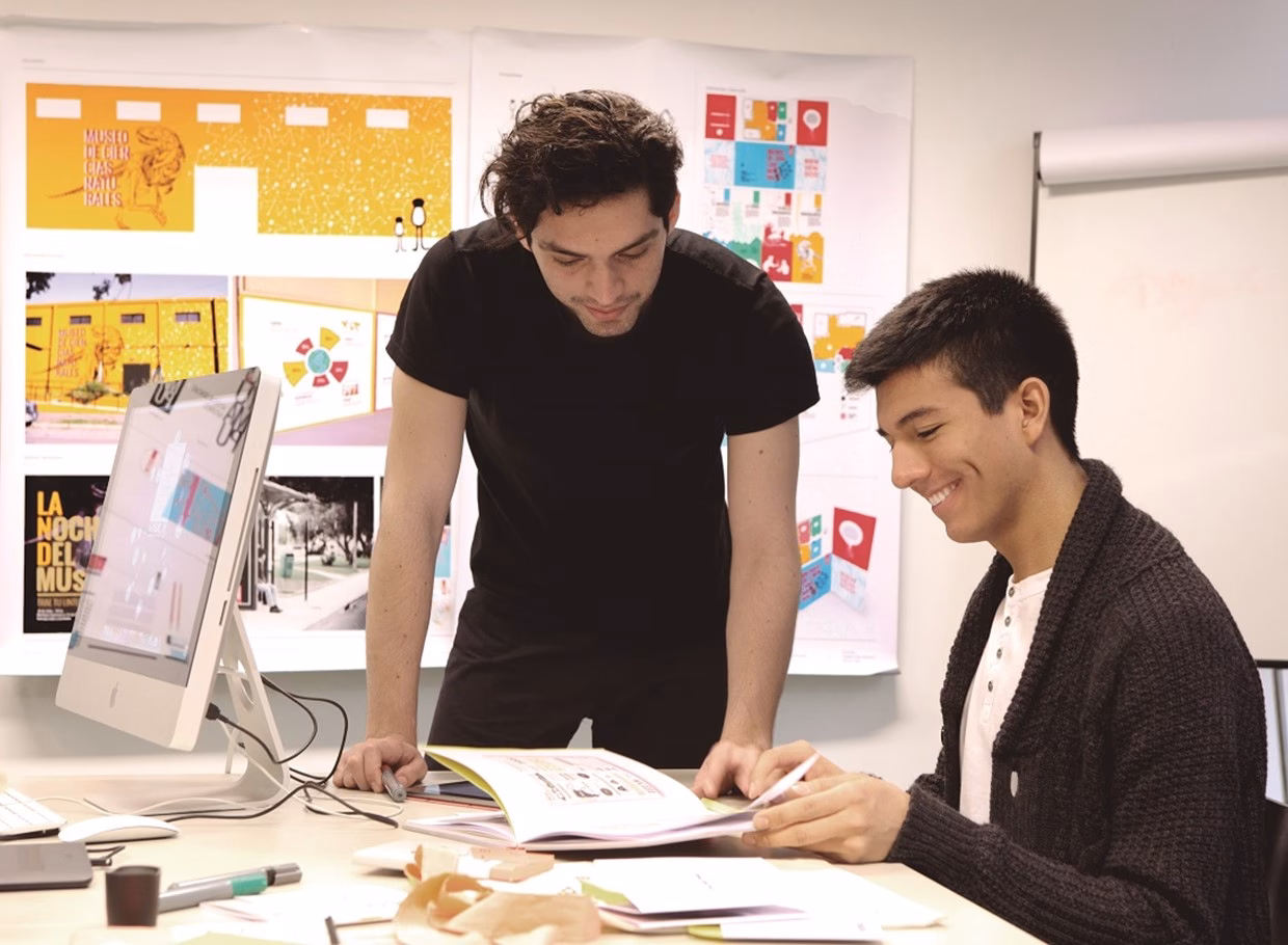 ¿Cuántos años dura la carrera de Diseño Gráfico en la UBA?