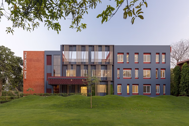 ¿Qué es estudiar en un internado?