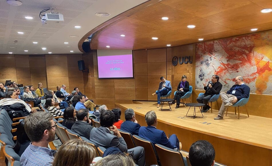 ¿Cuánto es la tarifa de solicitud de UCU?