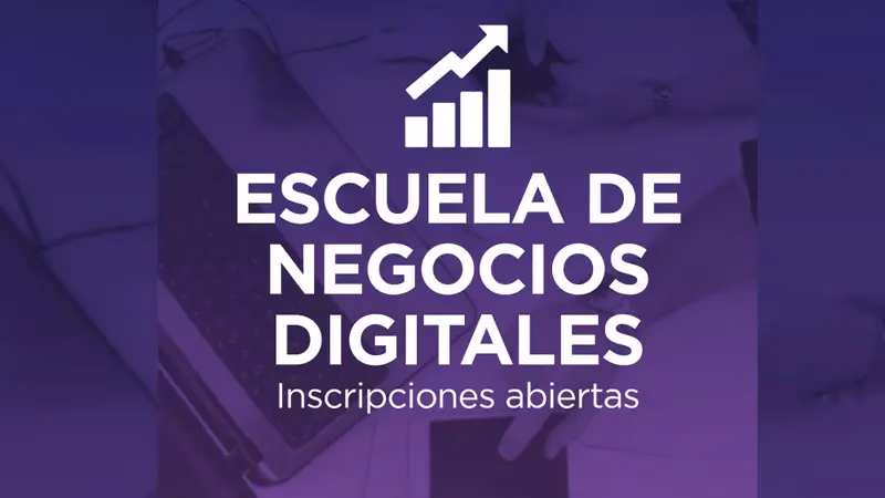 ¿Cuánto cobra un licenciado en negocios digitales?