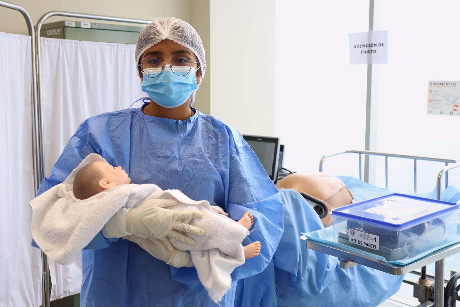 ¿Cuánto se tarda en estudiar obstetricia?