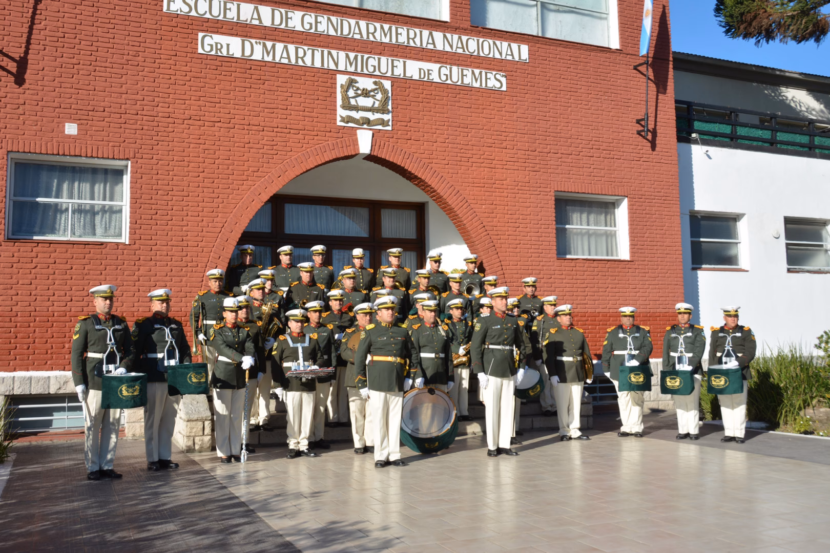 ¿Cuánto dura la carrera de Oficial de gendarmería?